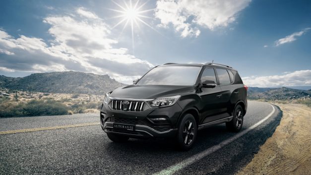 mahindra-alturas-g4-front-fascia-india-pictures-photos-images-snaps-gallery