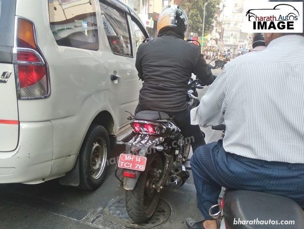2019-bajaj-dominar-400-abs-bs-vi-compliant-india-new-silencer-pipe-pictures-photos-images-snaps-gallery