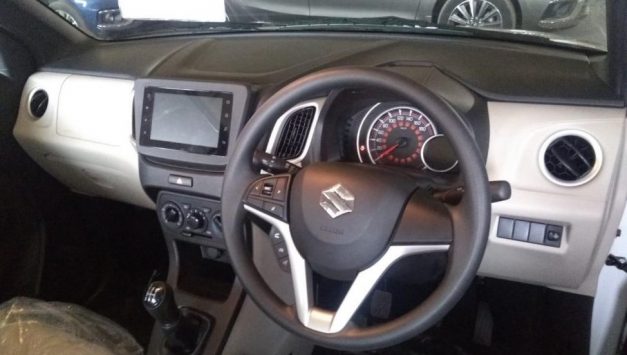 2019-maruti-suzuki-wagon-r-india-leaked-dashboard-inside-pictures-photos-images-snaps-gallery