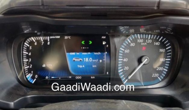 2019-tata-45x-hatchback-semi-digital-display-screen-instrument-cluster-analogue-speedometer-pictures-photos-images-snaps-gallery