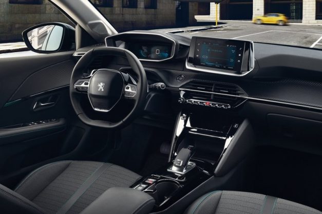 2019-peugeot-208-premium-hatchback-india-dashboard-interior-cabin-inside-pictures-photos-images-snaps-gallery