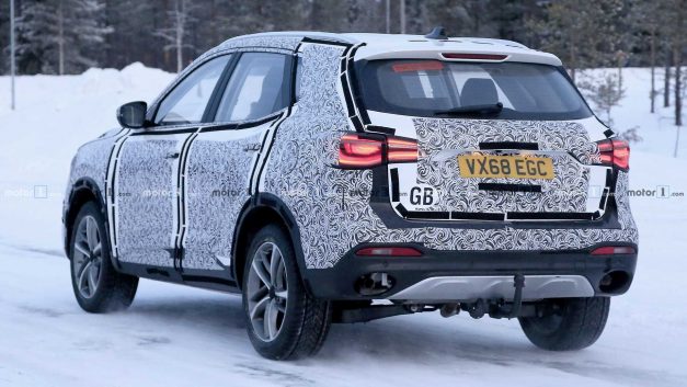 mg-x-motion-compact-suv-rear-back-spied-india-pictures-photos-images-snaps-gallery