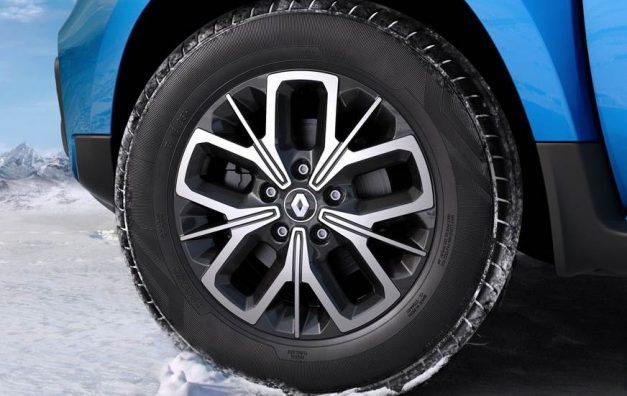 2019-renault-duster-facelift-wheels-tyres-alloys-mags-india-pictures-photos-images-snaps-gallery