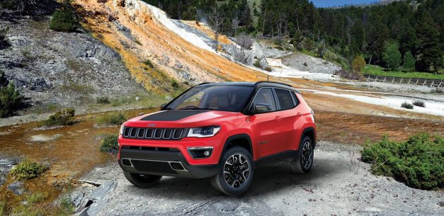 jeep-compass-trailhawk-india-exterior-outside-pictures-photos-images-snaps-gallery