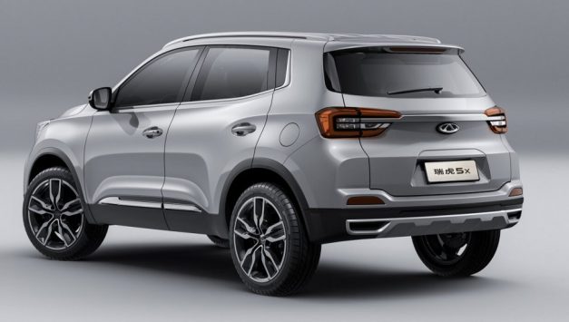 tata-blackbird-h4-chery-tiggo-5x-midsize-suv-india-rear-back-pictures-photos-images-snaps-gallery