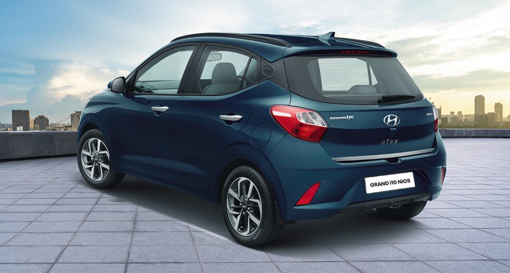 hyundai-grand-i10-nios-india-back-rear-pictures-photos-images-snaps-gallery