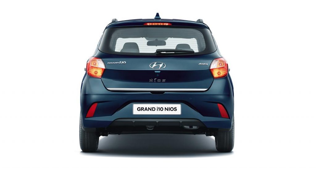 hyundai-grand-i10-nios-india-rear-back-pictures-photos-images-snaps-gallery