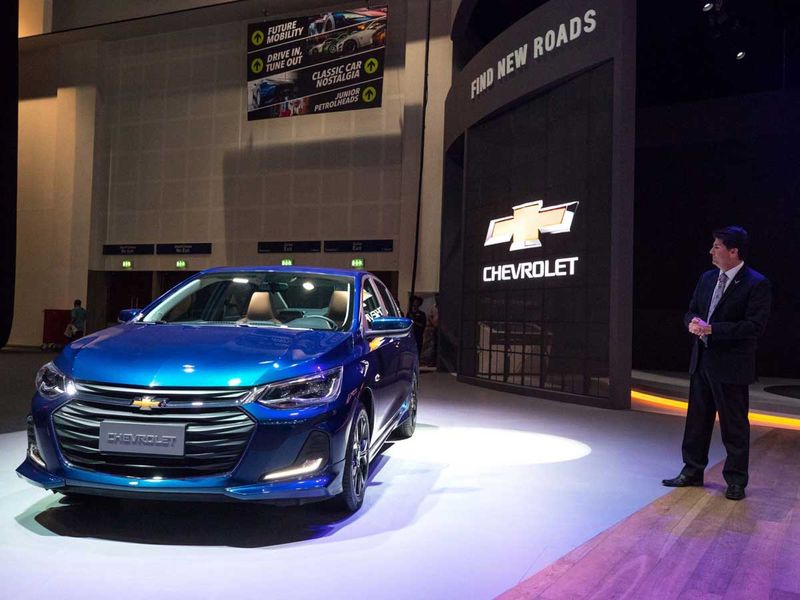 2020-chevrolet-onix-dubai-motor-show-pictures-photos-images-snaps-gallery