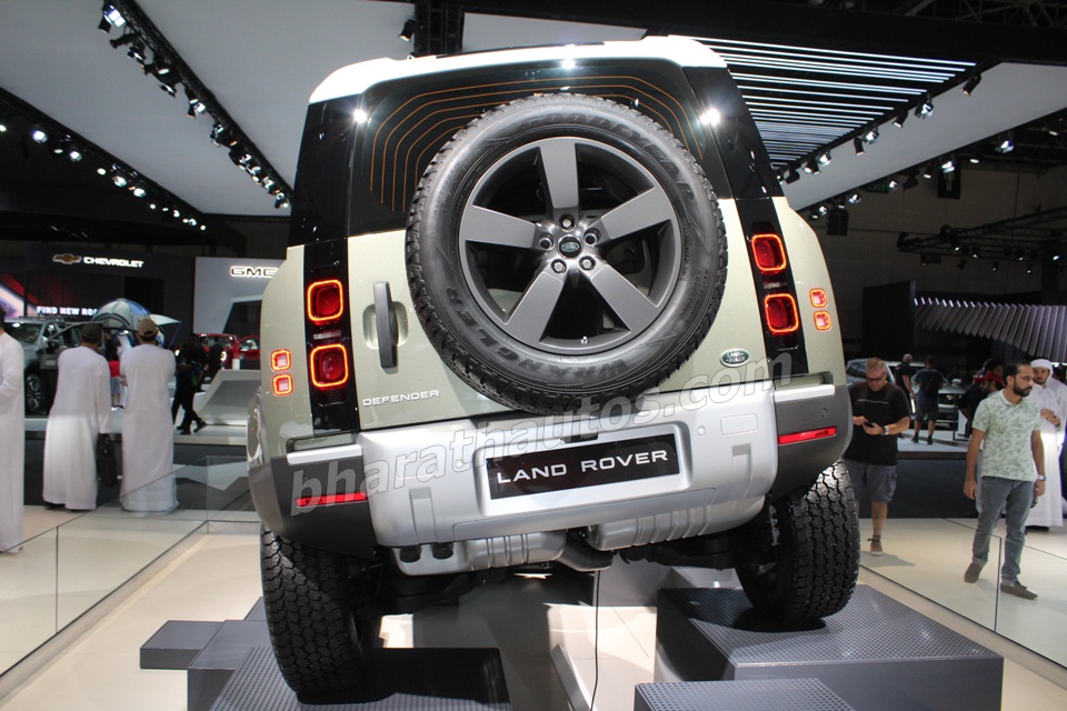 2020-land-rover-defender-dubai-motor-show-pictures-photos-images-snaps-gallery-009