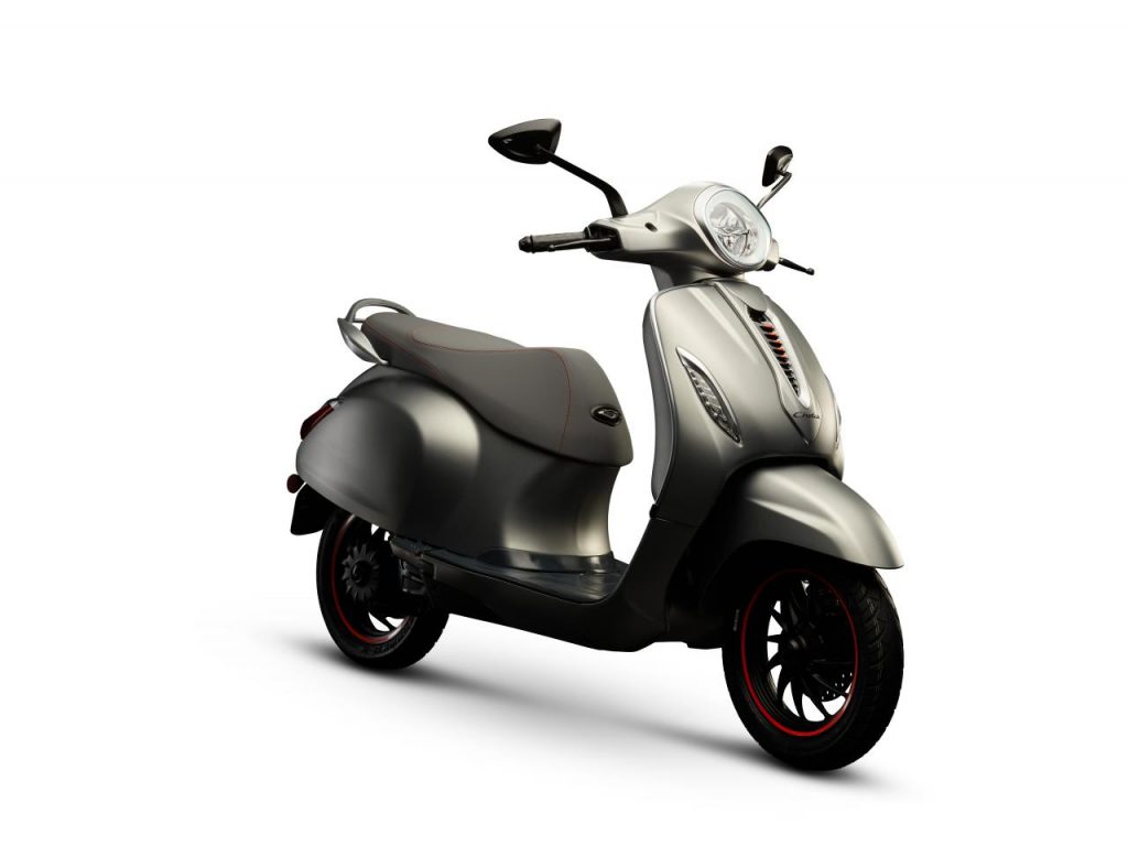 bajaj-chetak-e-scooter-rumored-launch-on-january-14-2020